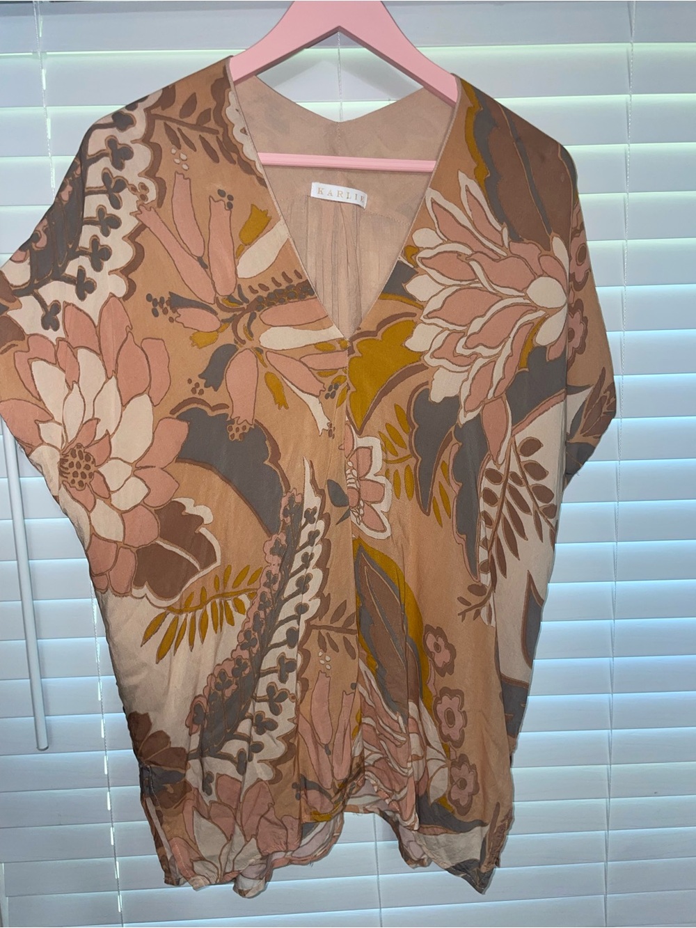 KARLIE Floral V-Neck Boho Blouse in Blush Multi